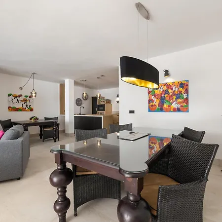 Villa Home2book Elegant With Jacuzzi *