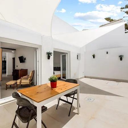 Villa Home2book Elegant With Jacuzzi *